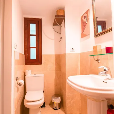 Edomus Santiago Duplex * Севилья